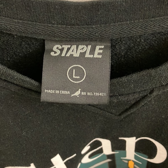 Staple Sweatshirt - Picture 3 of 4